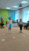 Муха-цокотуха Муха-цокотуха.